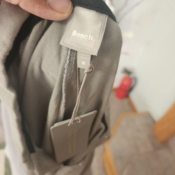 Bench Oringinal Skate or Bicycling Tee Shirt Hight Quality NWT - Picture 6 of 6